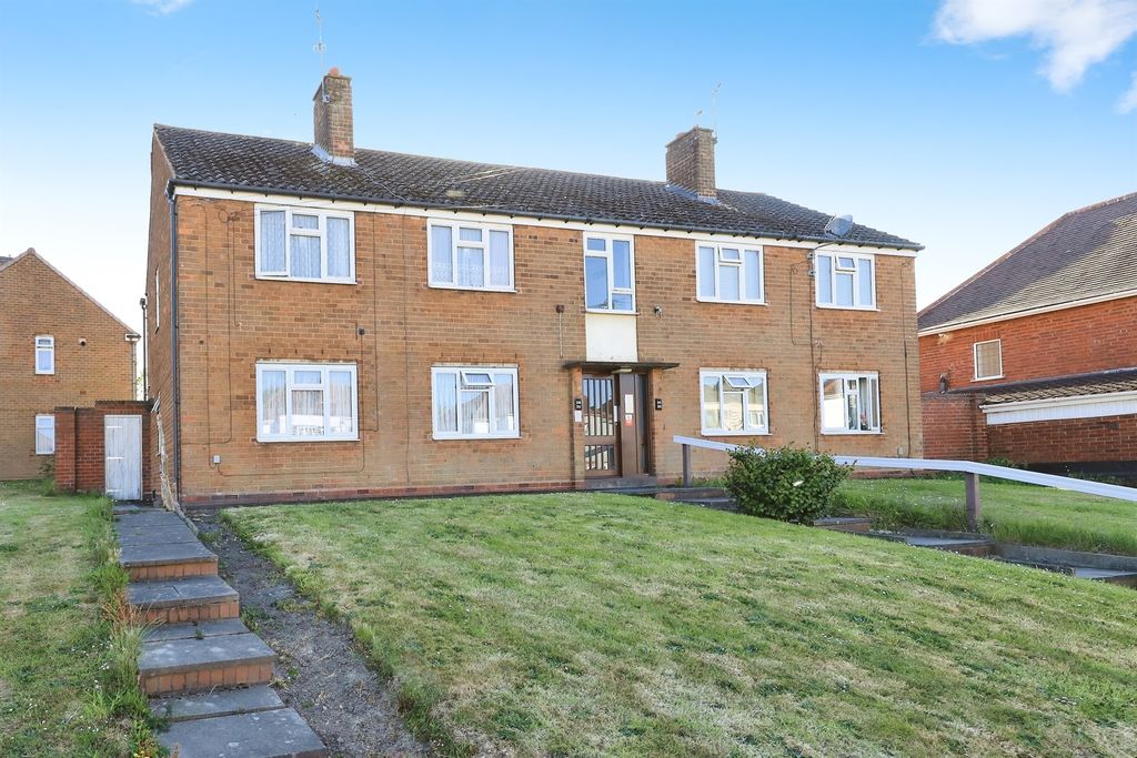 Property photo 1 of 13