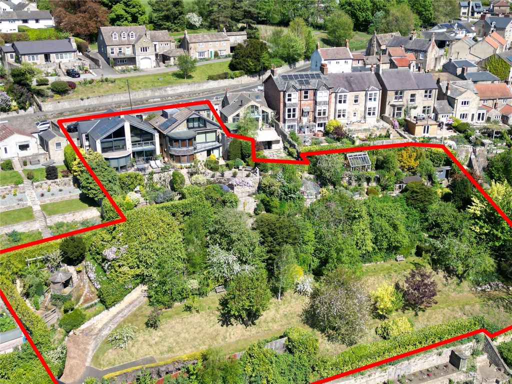 Property photo 2 of 31 Picture 2