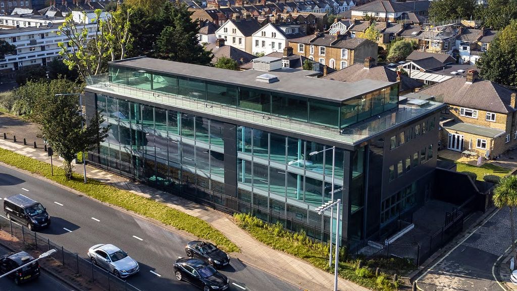 Property photo 2 of 6 Klaudine House Standish Road Hammersmith Offices To Let E1.Jpg