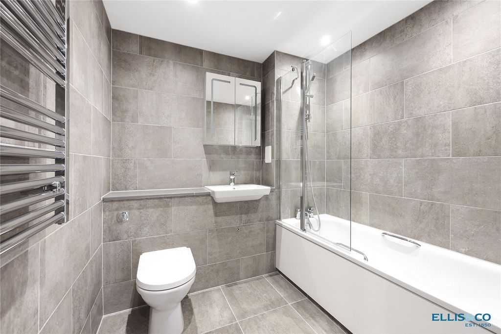 Property photo 3 of 14 Picture No. 13