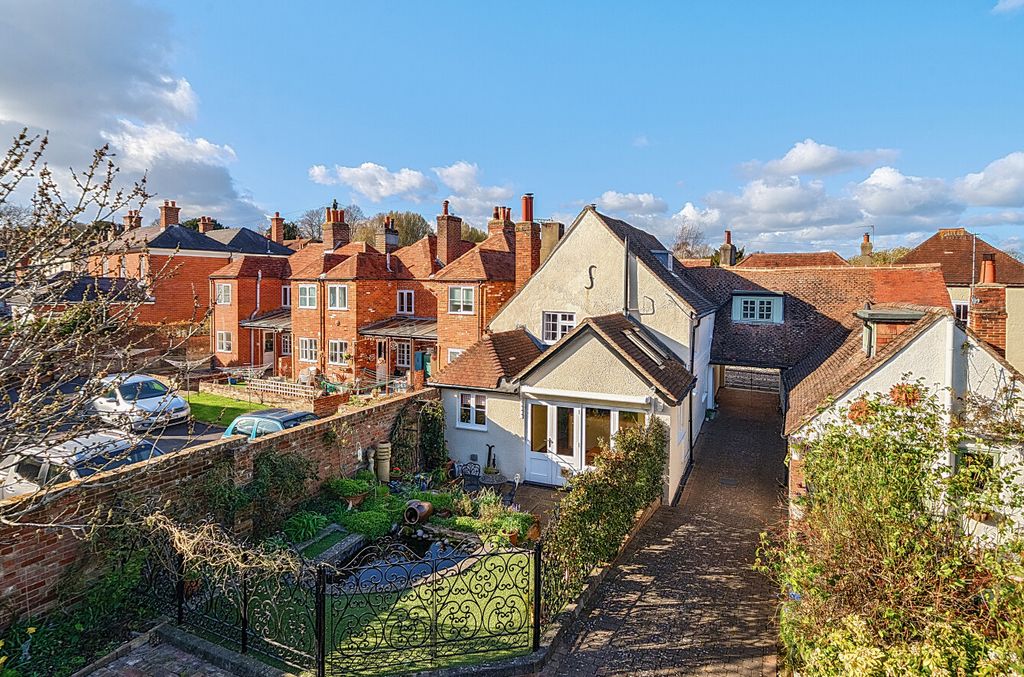 Property photo 1 of 33 1433319-8-69c5435...