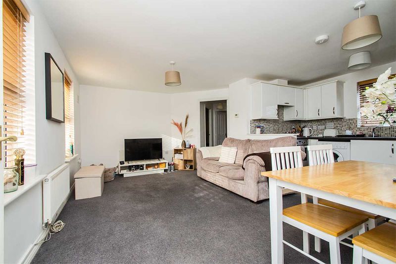 Property photo 2 of 13 Photo 10