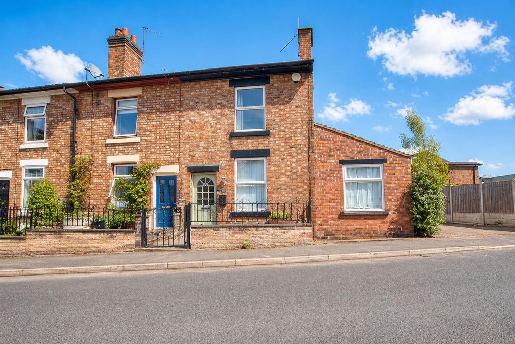 Property photo 1 of 21 c7Ec16c5-A250-4F9E-A084-Af2Cad4497Fb.Png