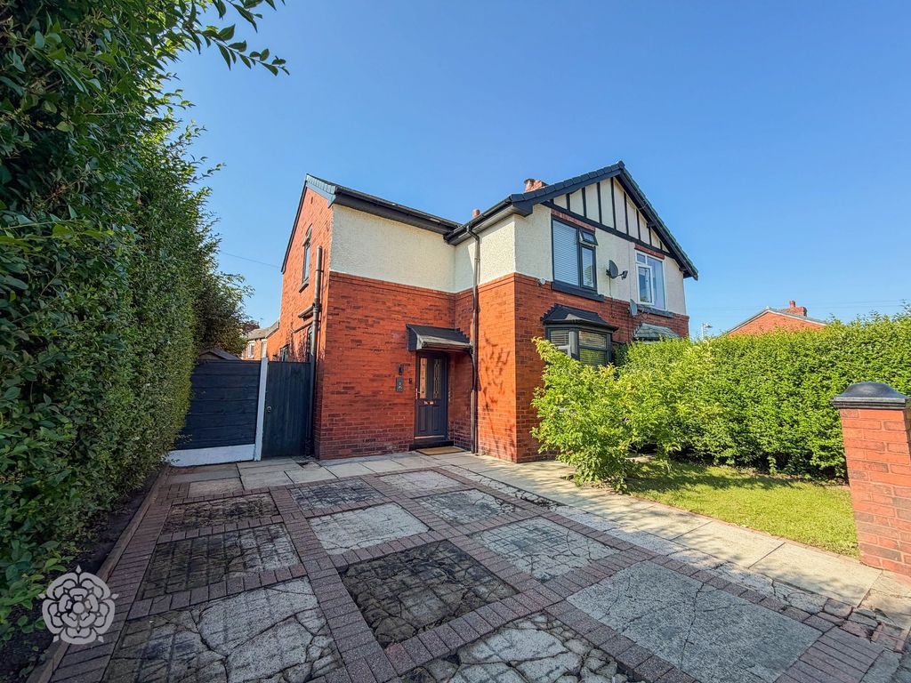 Property photo 1 of 24