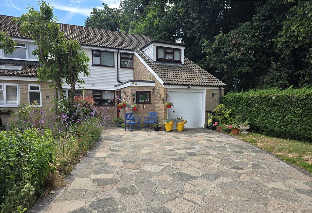 Property photo 1 of 19 Picture No. 23
