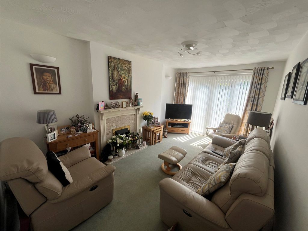 Property photo 3 of 23 Picture No. 44