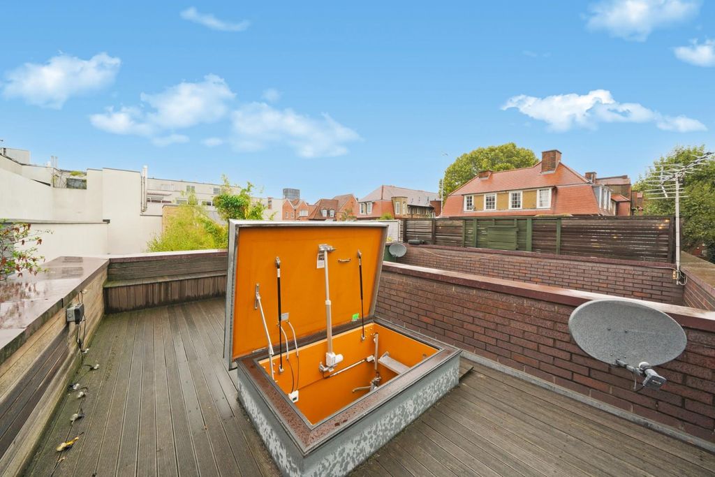 Property photo 2 of 13 1 (8).Jpg