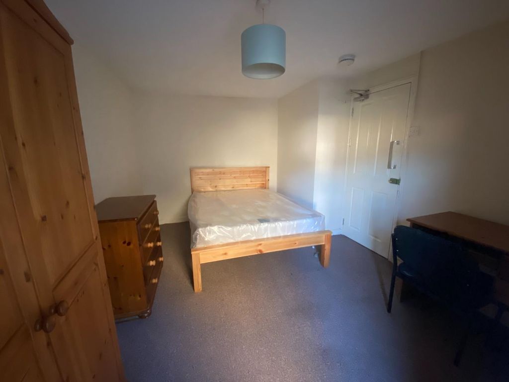 Property photo 2 of 15 Img_1065 (1).Jpg
