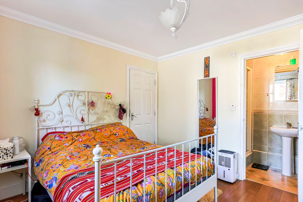 Property photo 3 of 20 333A1393