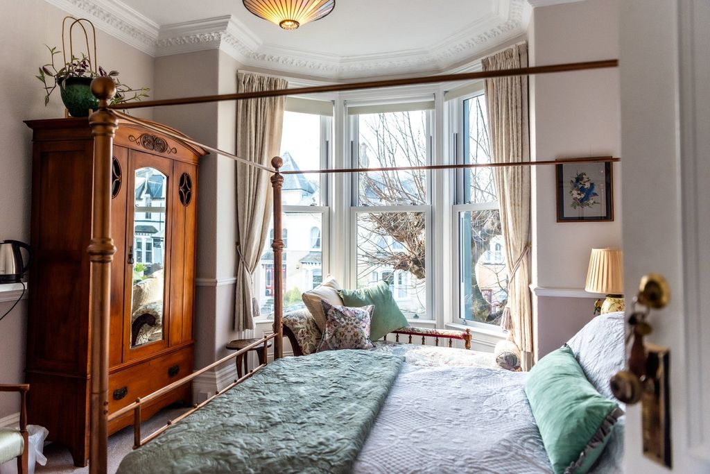 Additional image 19 of 9 bed town house for saleArvon Avenue, Llandudno LL30