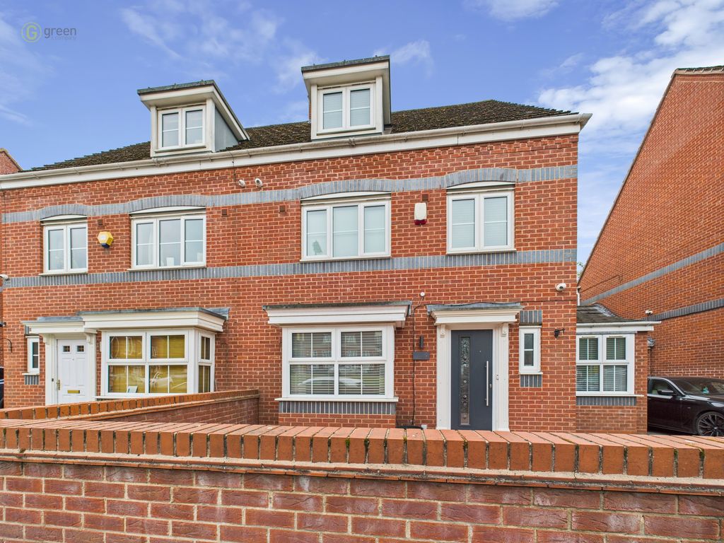 Property photo 2 of 49