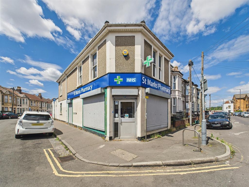 Property photo 2 of 19 3 - St Marks Road, Easton.Jpg