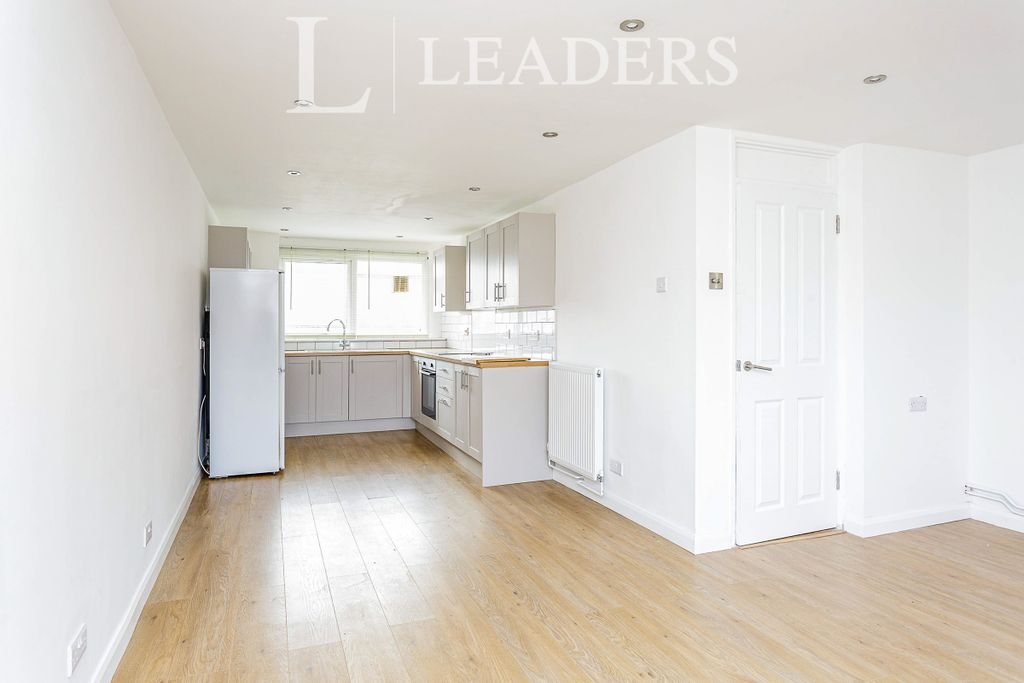 Property photo 1 of 22 c184E1Ed-dc48-45c2-A