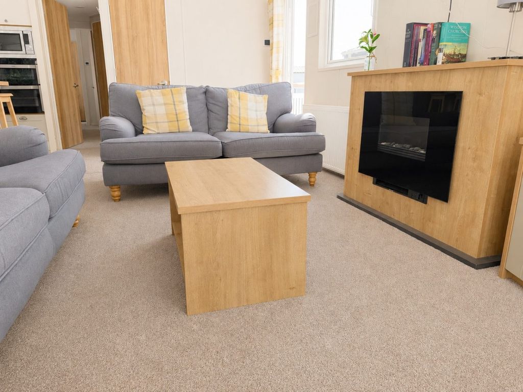 Property photo 2 of 24 Willerby Cadence 2018 Car0065169 142600112.Jpeg