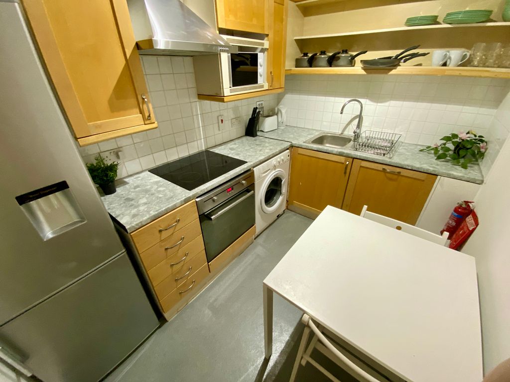 Property photo 1 of 3