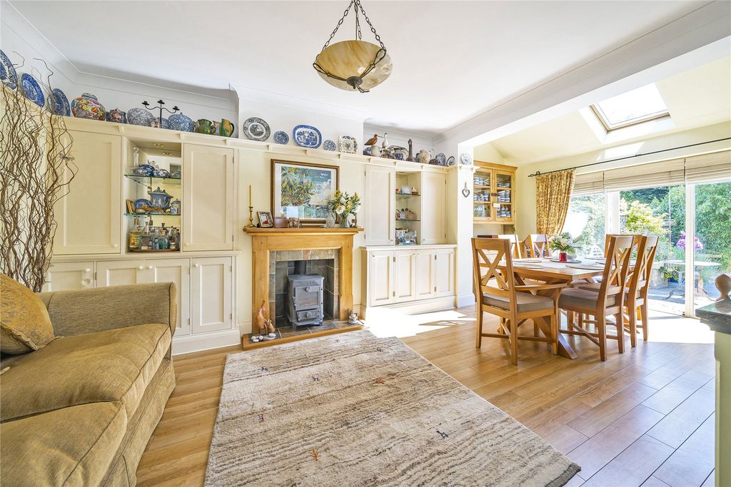 Property photo 2 of 26 Picture No. 04