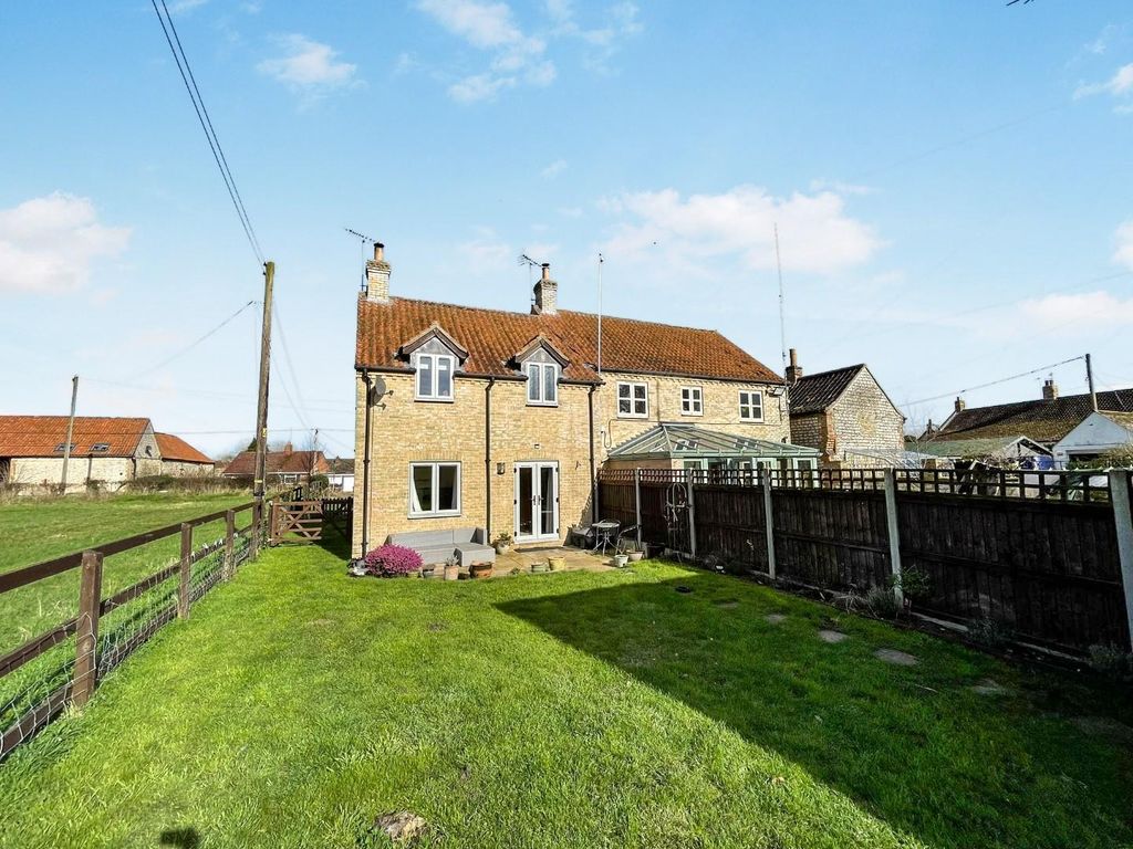 Property photo 3 of 14 Tlc_44840538-338c-4893-B356-Adf664A94329_F7F89A7.J