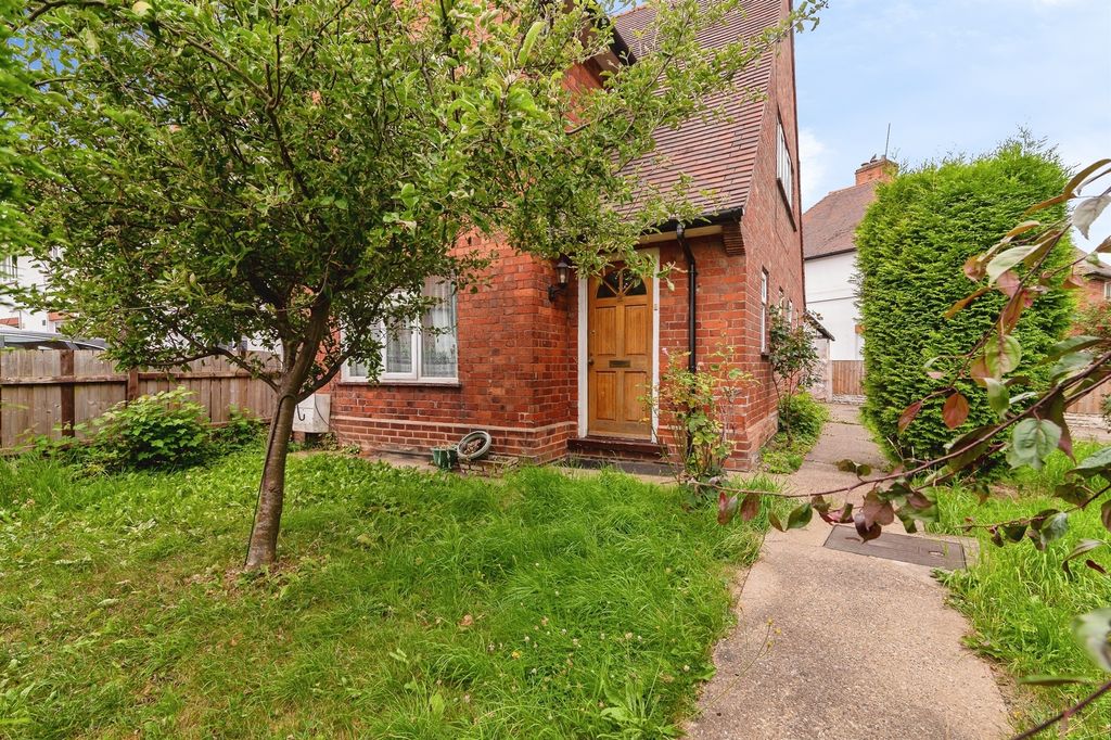 Property photo 2 of 18