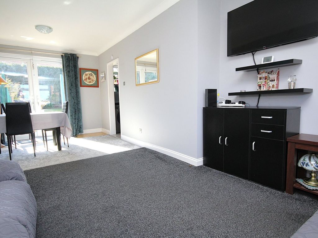 Property photo 3 of 24