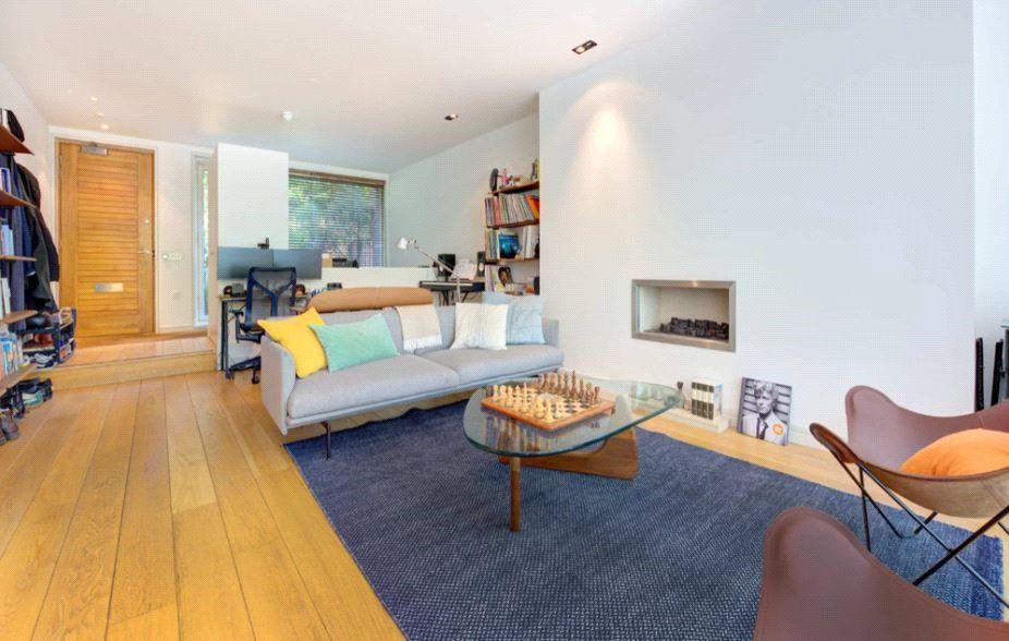 Property photo 2 of 17 Picture-No-35-24