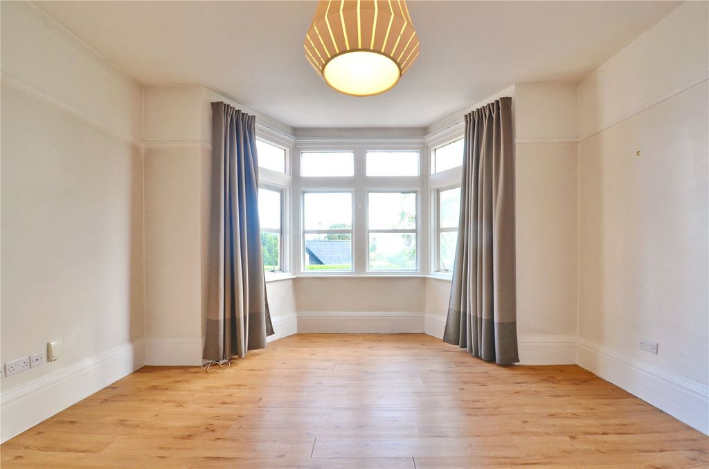 Property photo 1 of 6 Picture No. 04