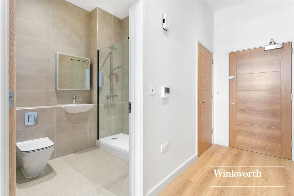 Property photo 3 of 12 Picture No. 02