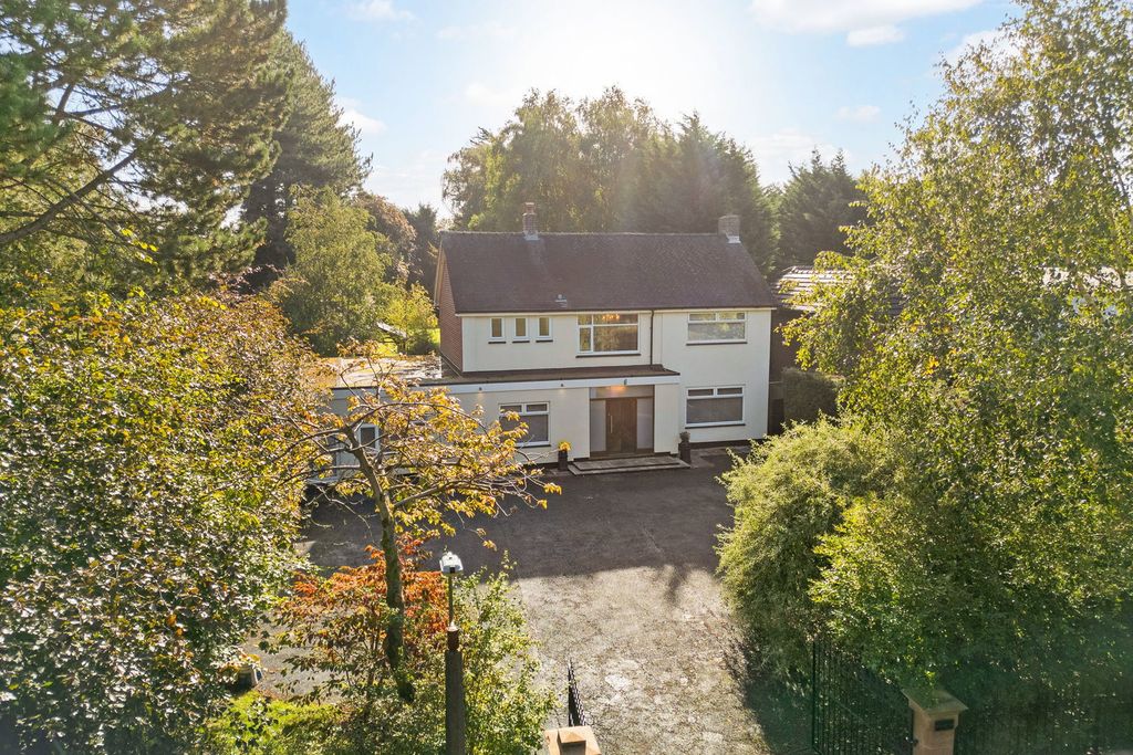 Property photo 1 of 84
