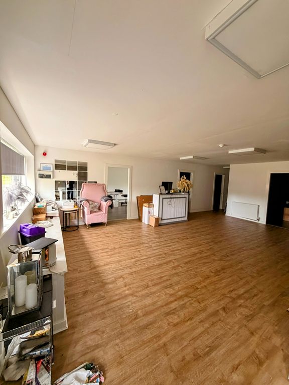 Property photo 2 of 9 Img_0372.Jpg
