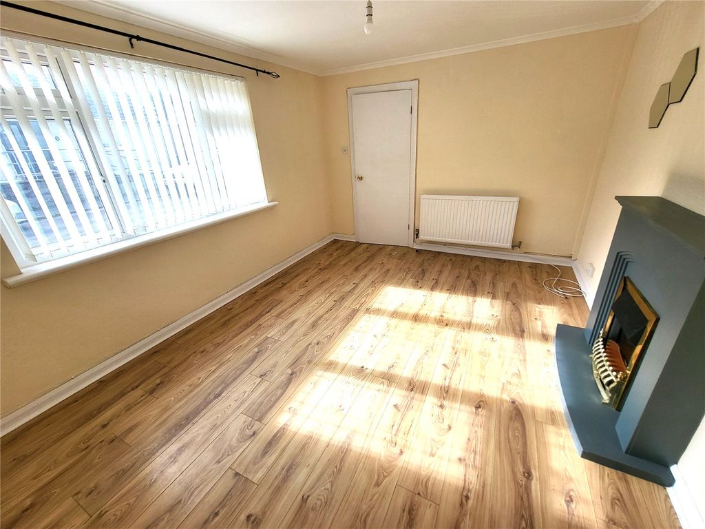 Property photo 3 of 18 Picture No. 03