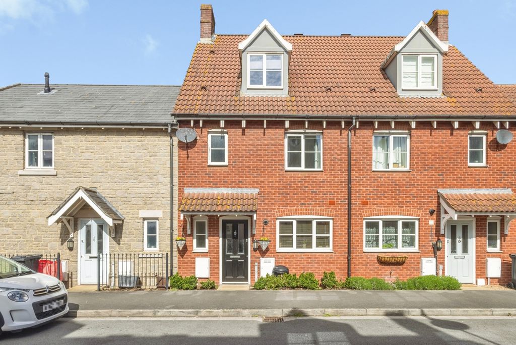 Property photo 1 of 20 Pbox-Img.Jpg