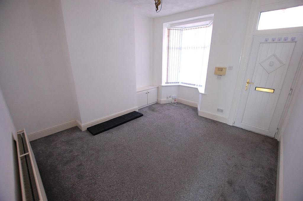 Property photo 2 of 10 Picture No. 02