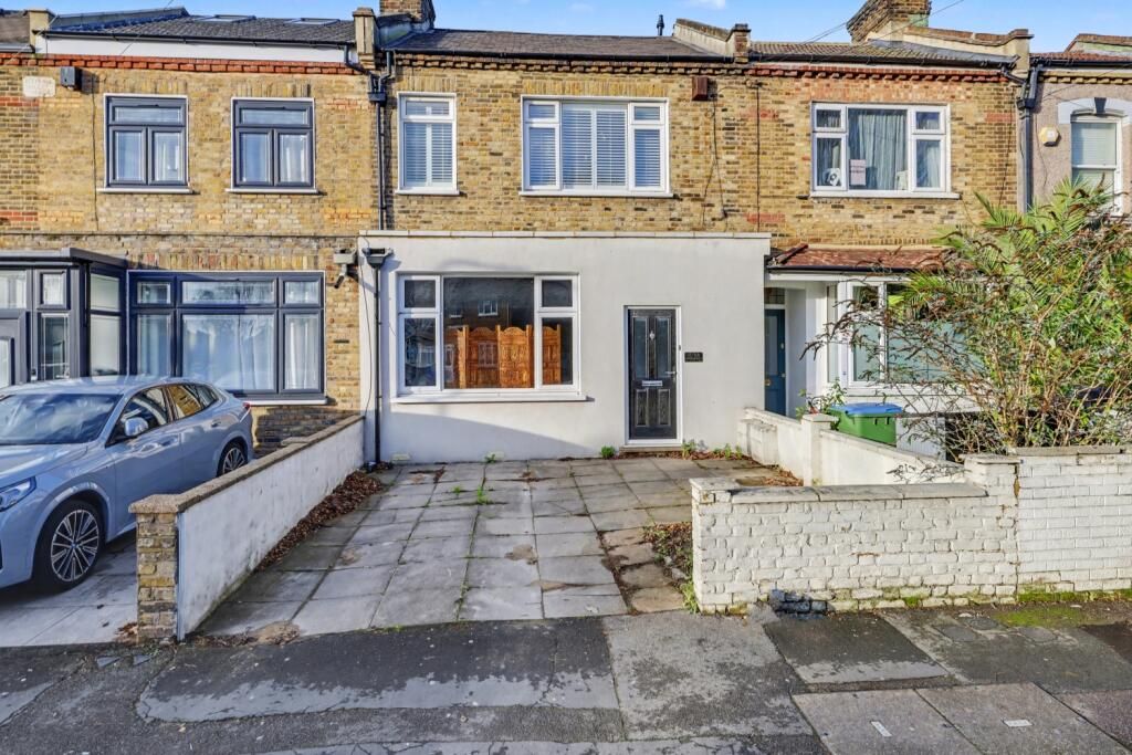 Property photo 1 of 12