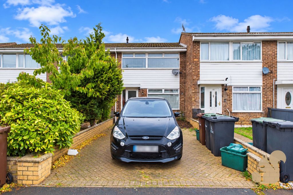 Property photo 1 of 16