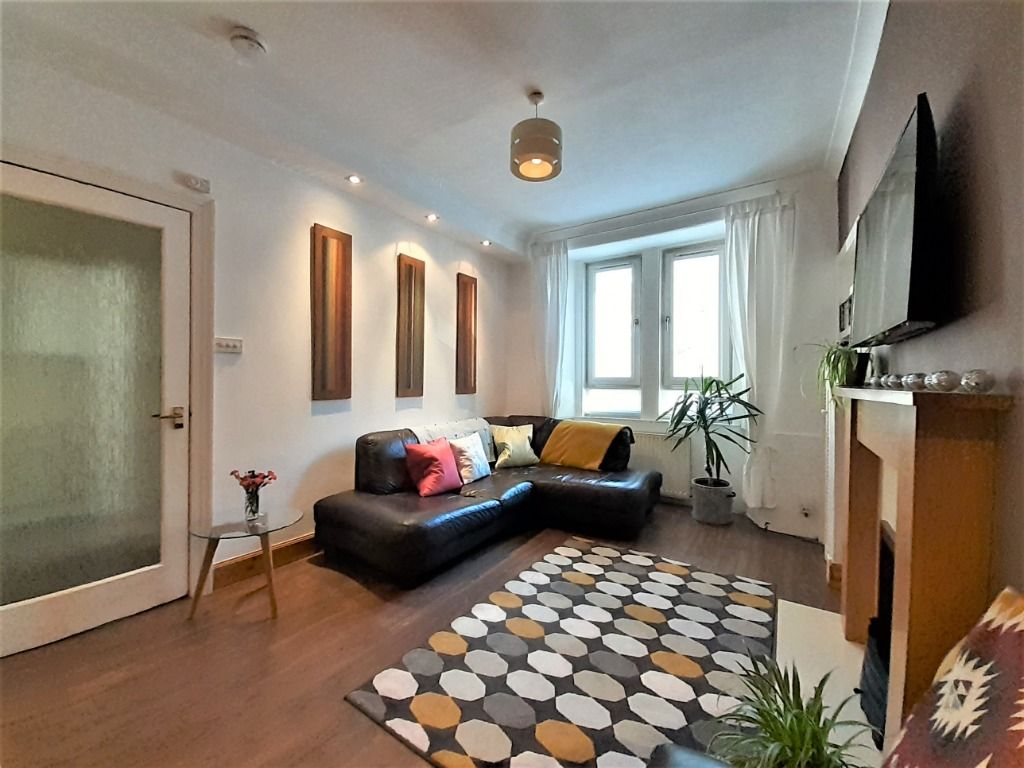 Property photo 2 of 11 Photo 2