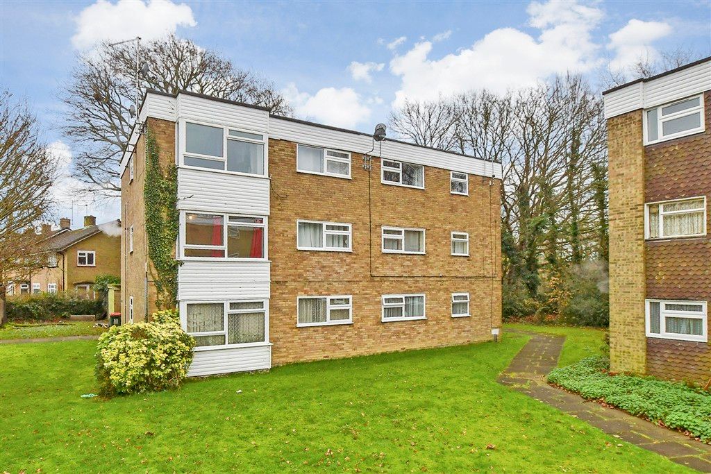 Property photo 1 of 9 External (Brochure)