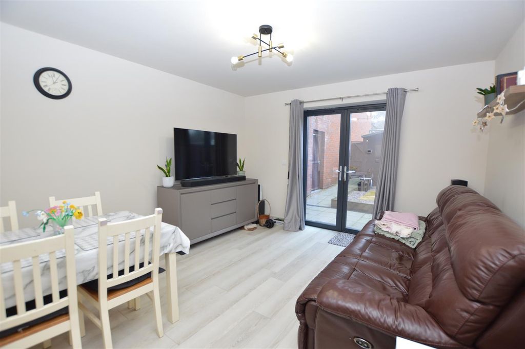 Property photo 2 of 14 Dsc_0915.Jpg