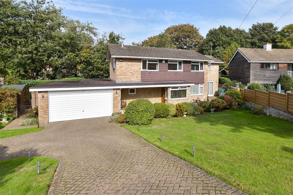 Property photo 1 of 14 External Web