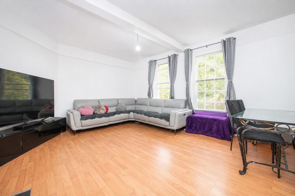 Property photo 2 of 11 Lounge 1.Jpg