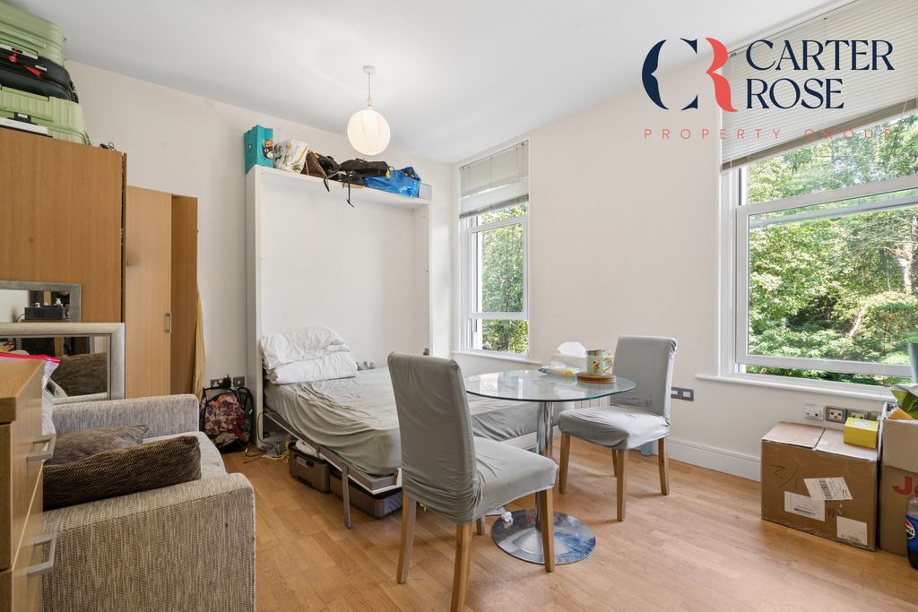 Property photo 1 of 5