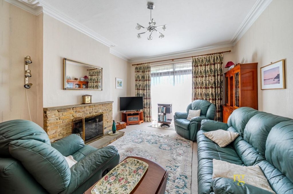 Property photo 3 of 18 4c8Ab408-1B0B-4d2F-Abab-1A78d6F5916A.Jpg