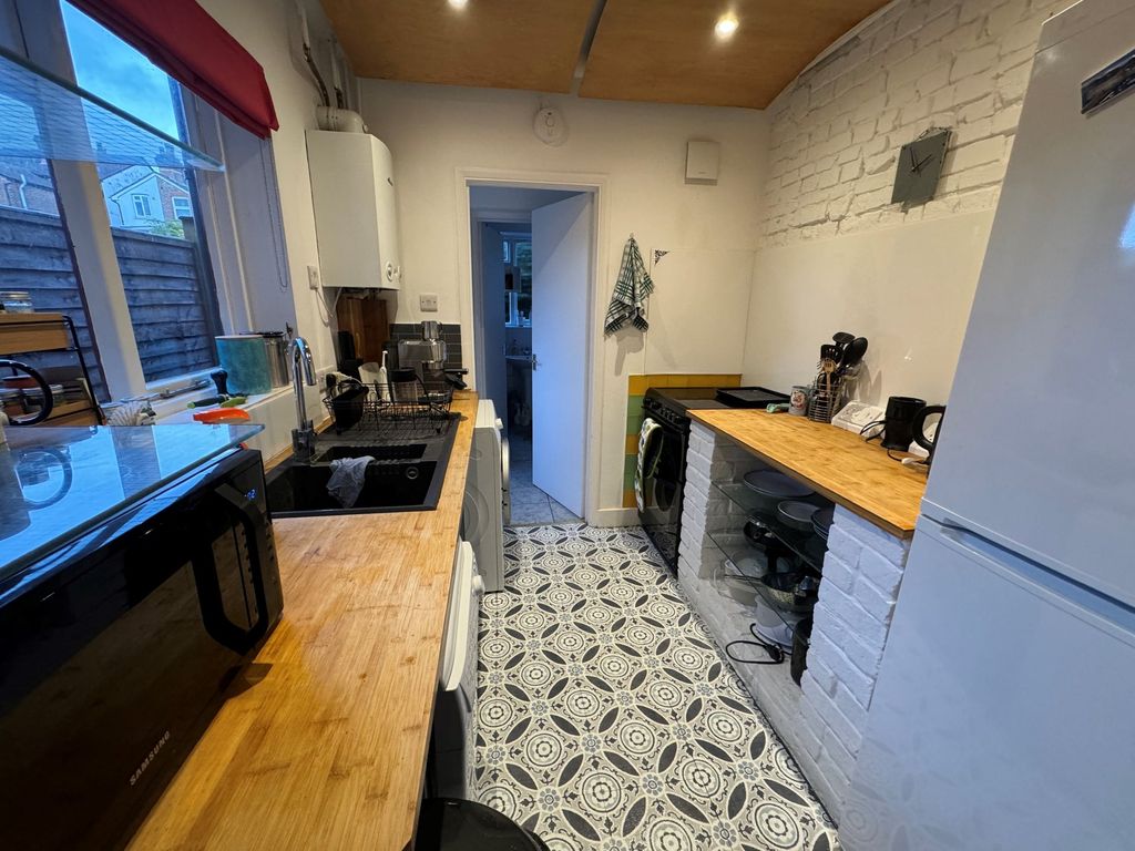 Property photo 3 of 14