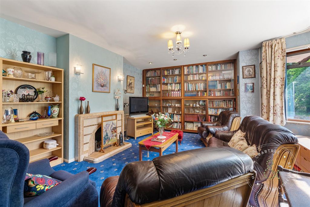 Property photo 3 of 39 King George, Hern Crabtree (4).Jpg