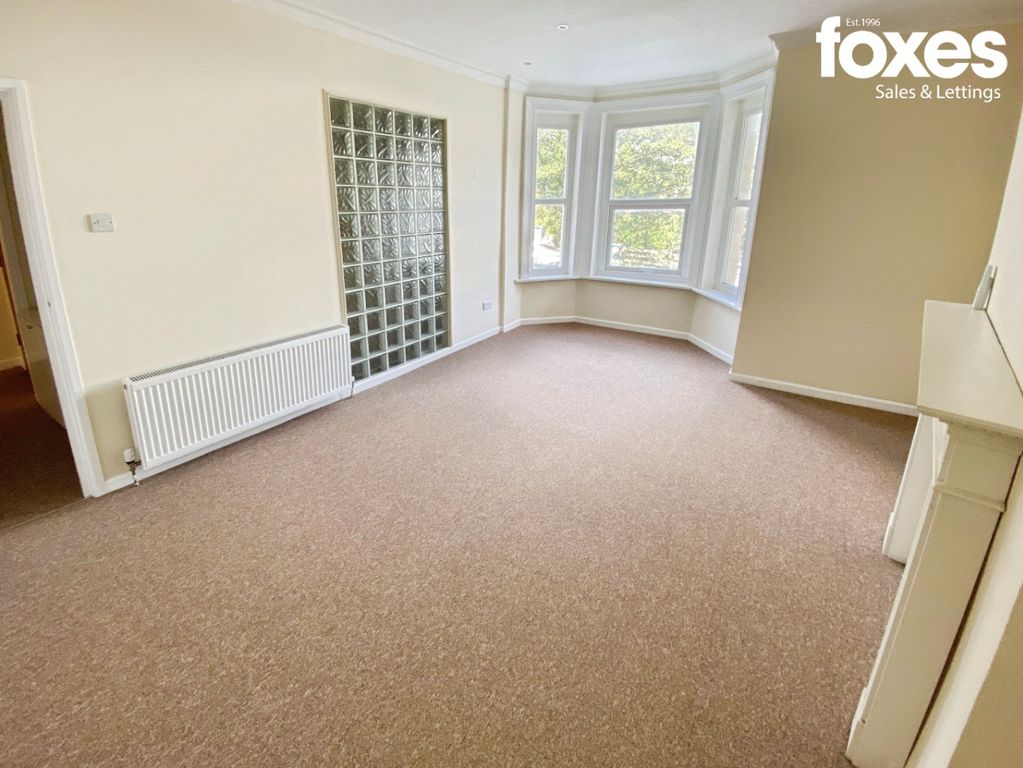 Property photo 2 of 10 4293092