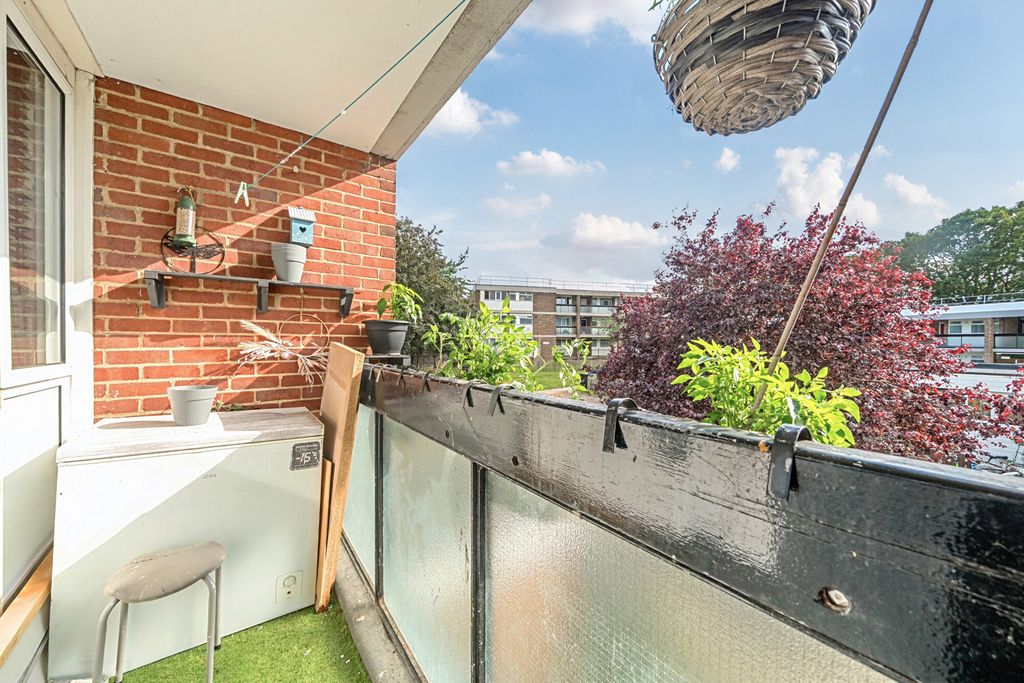 Property photo 3 of 12 1449644-4-6A21A80...