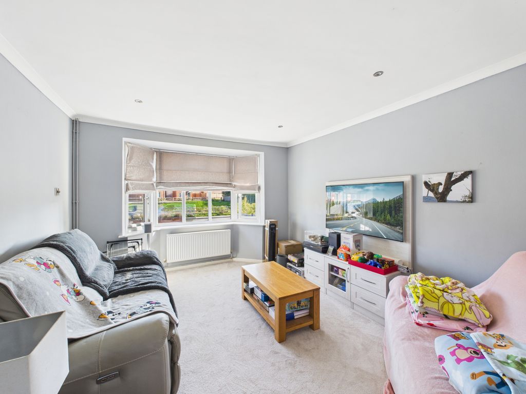 Property photo 2 of 9 Gallery