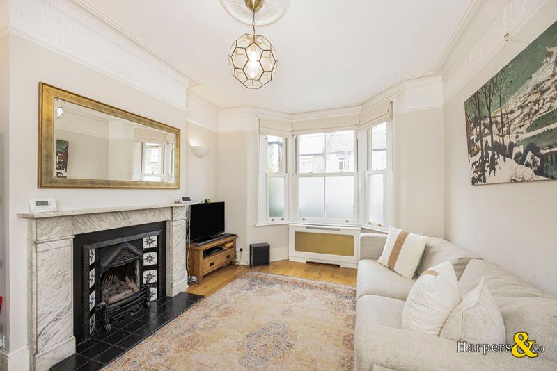 Property photo 2 of 17 Photo 18