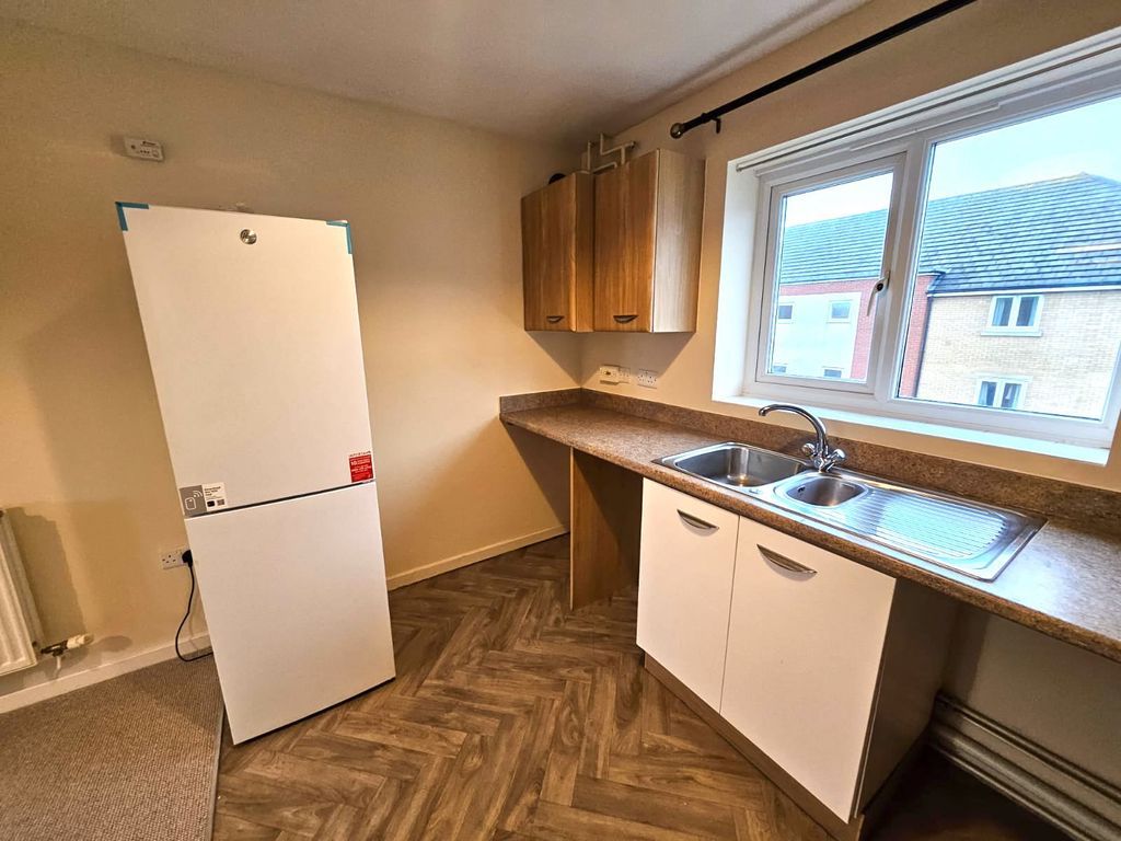 Property photo 3 of 11 Photo 3