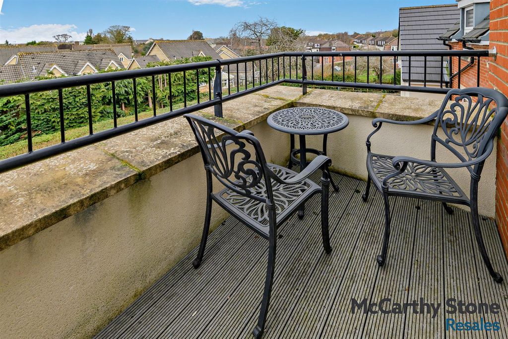 Property photo 3 of 16 Balcony