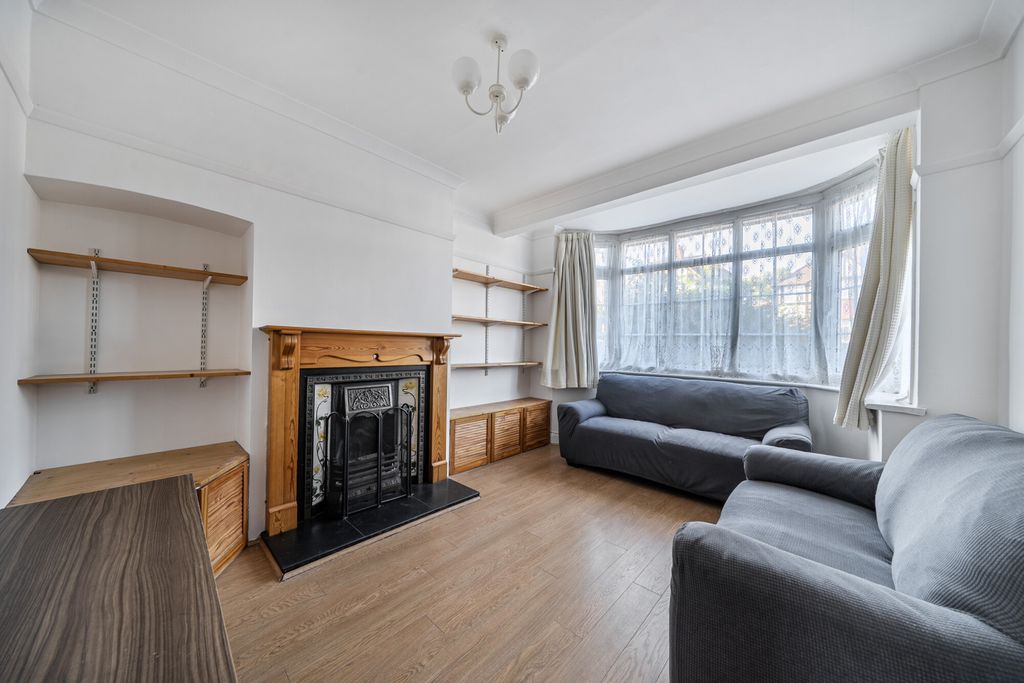 Property photo 2 of 18 Reception