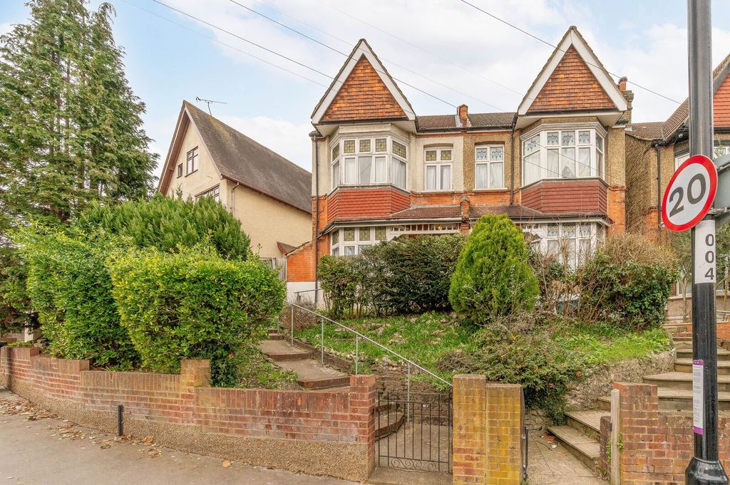 Property photo 1 of 19